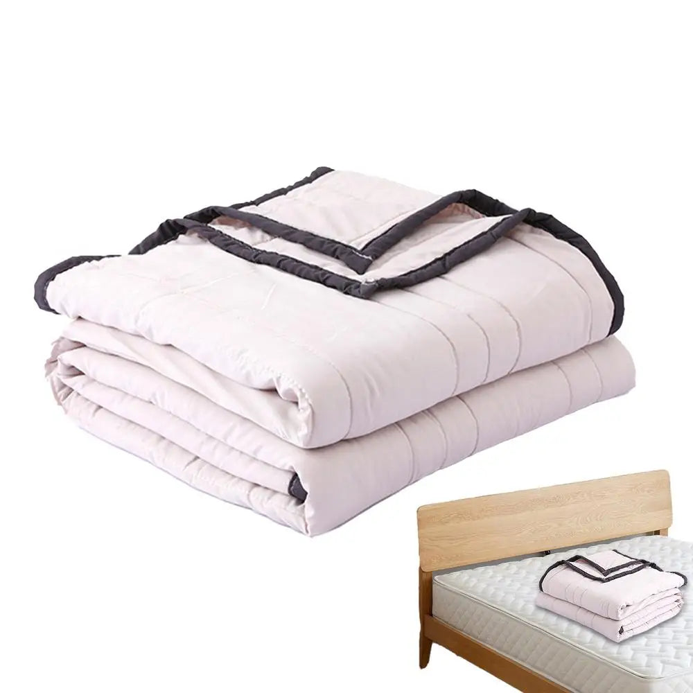 Breathable SNUGWEAR Extra Soft Cooling Blanket