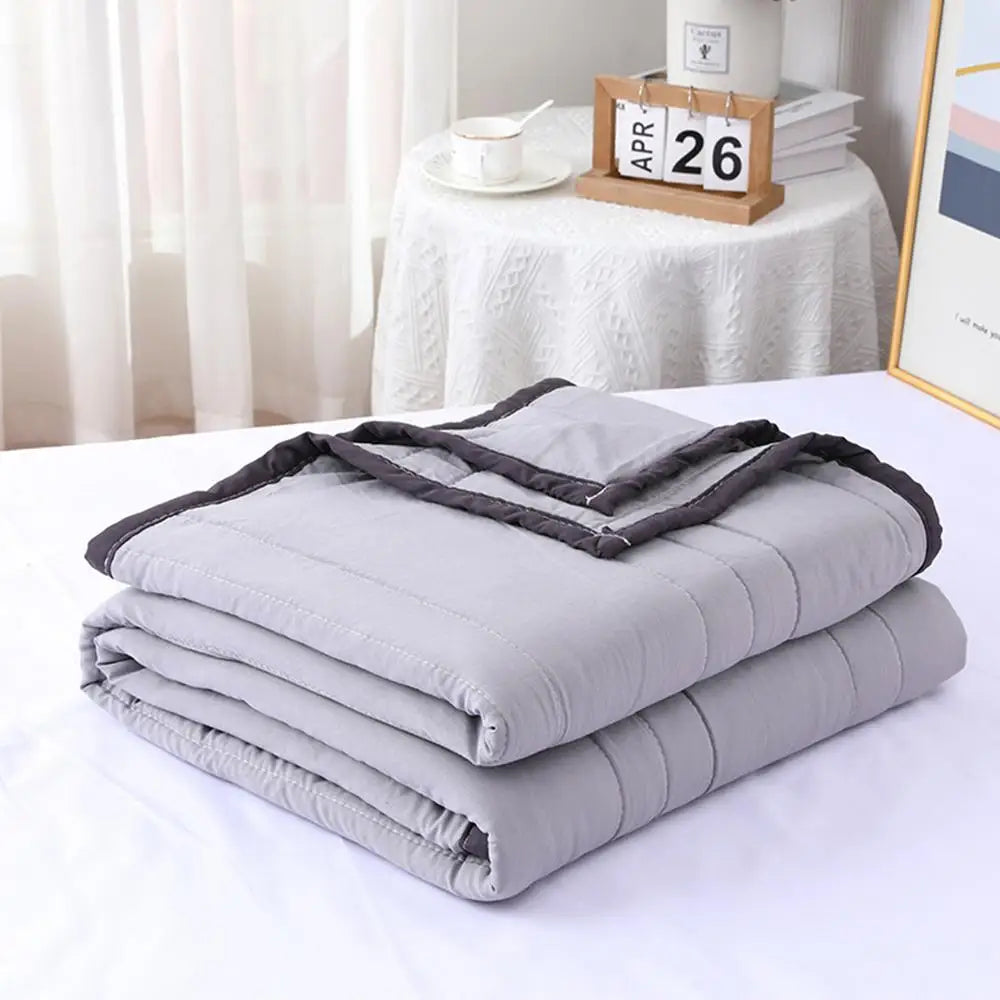 Breathable SNUGWEAR Extra Soft Cooling Blanket