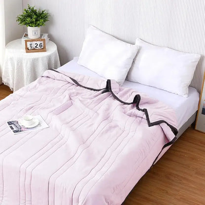 Breathable SNUGWEAR Extra Soft Cooling Blanket